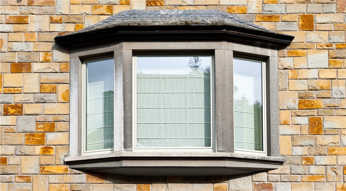 Bay Windows 4